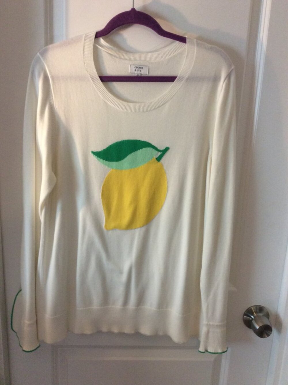 Crown And Ivy Lemon Sweater XL